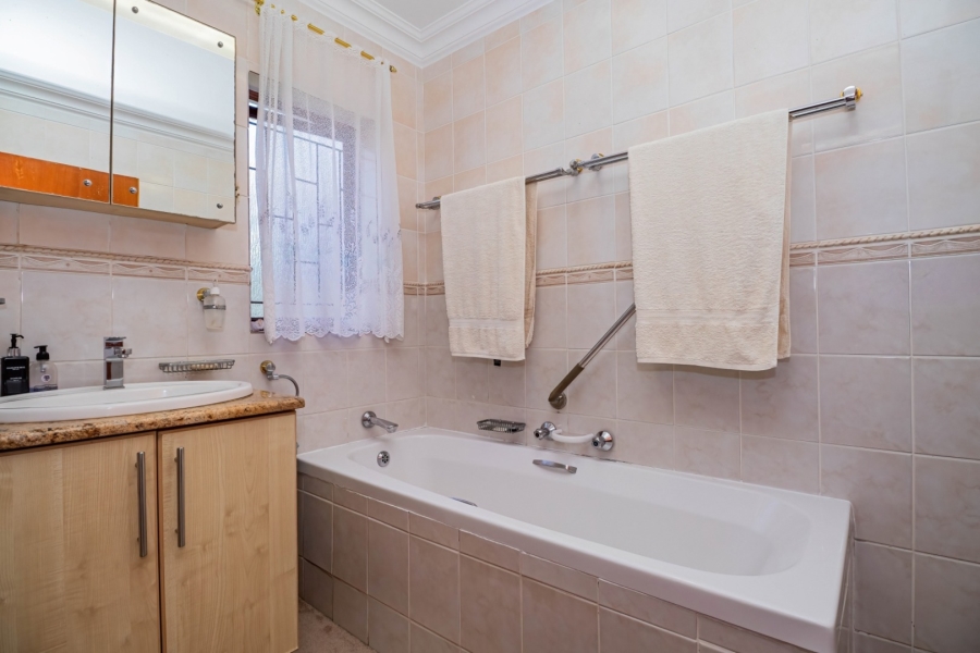 3 Bedroom Property for Sale in Fisher Haven Western Cape